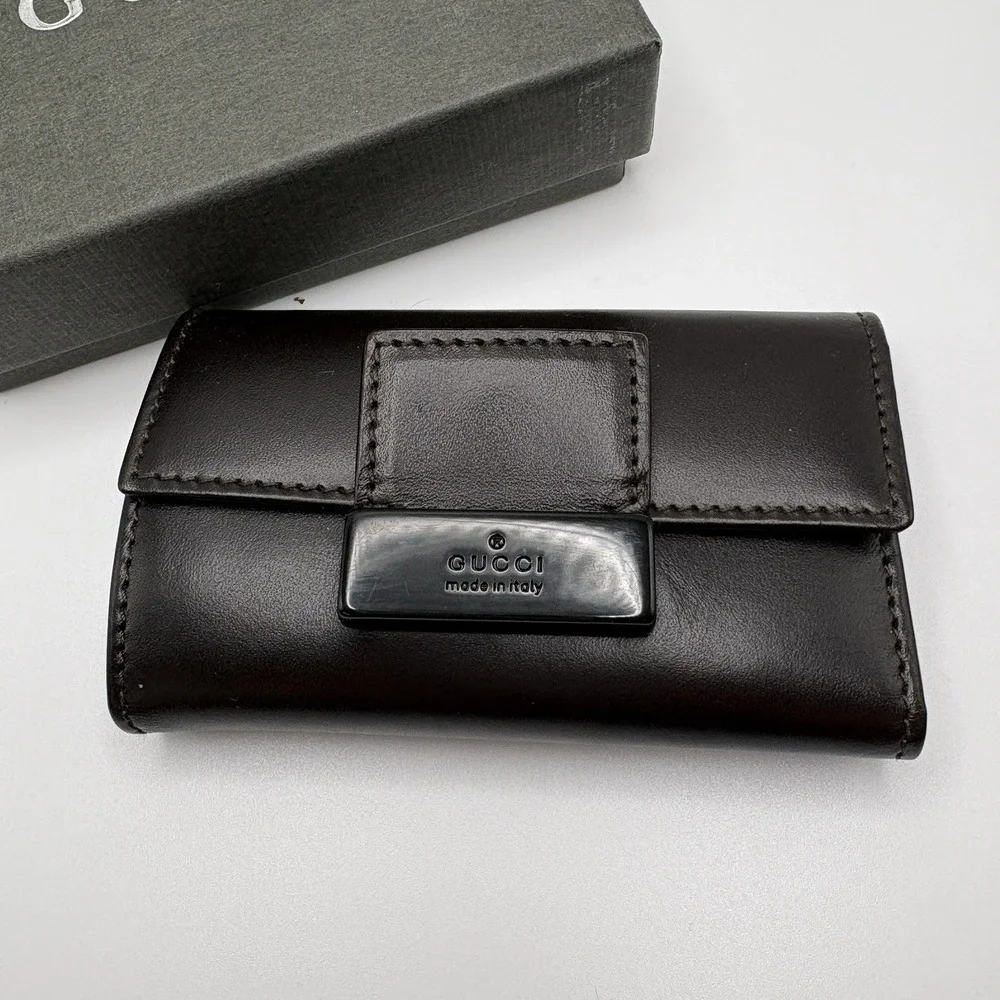 Gucci Leather Key Case Dark Brown Italy New Smooth Classic Luxury